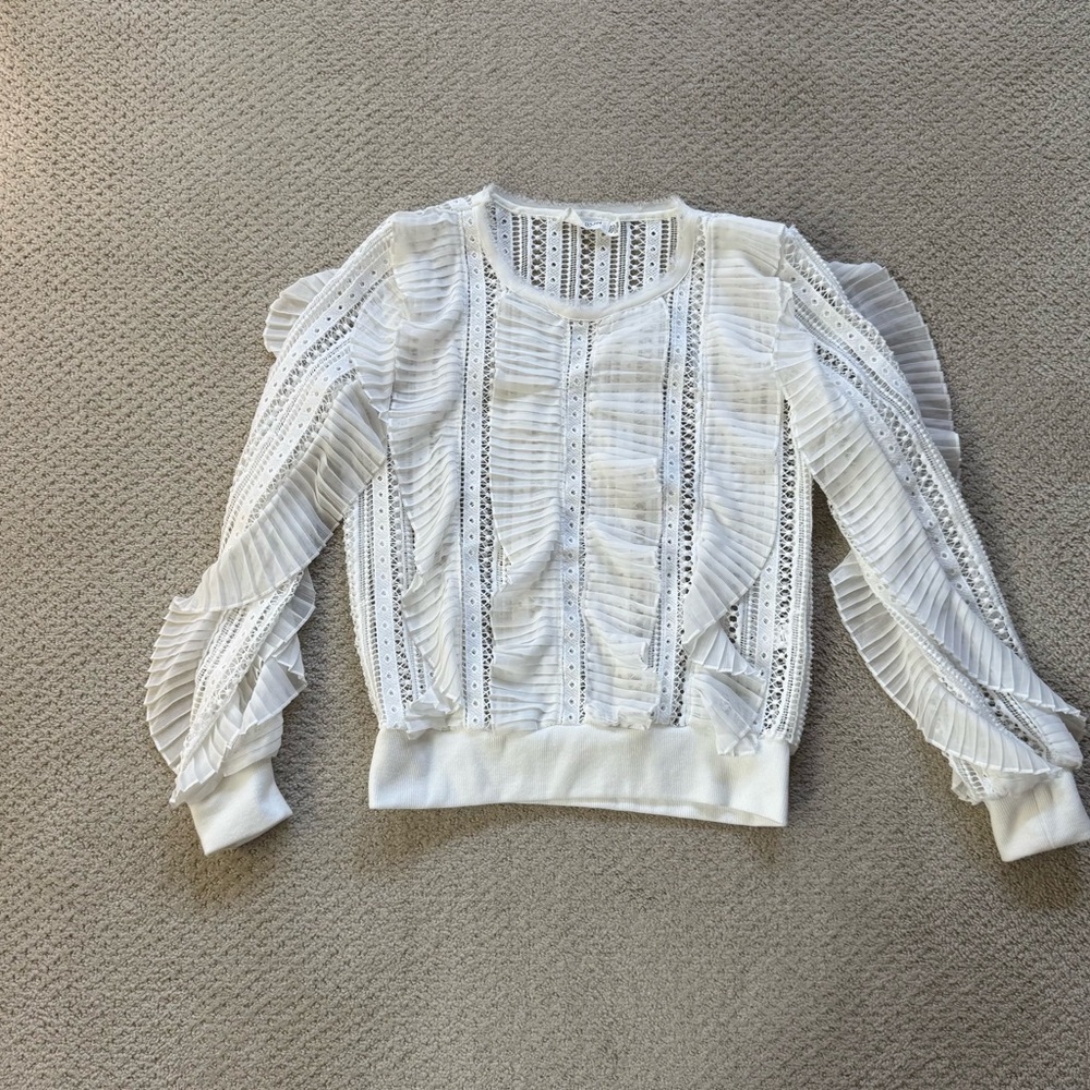 Elegant White Ruffled Women's Top